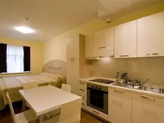 Autosole Apartment 4*