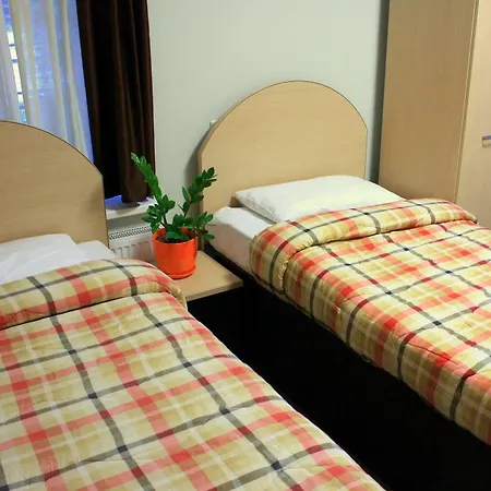 Autosole Dzīvoklis 4*